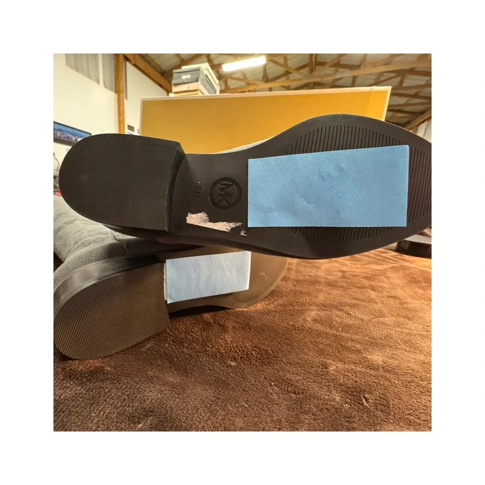 Michael Kors Gray Knee-High flat Boots size 5 - Picture 7 of 8